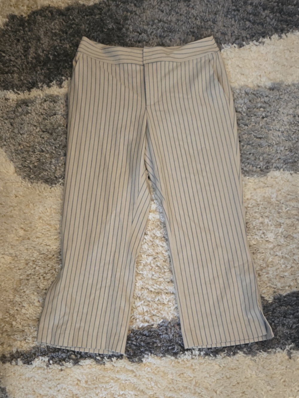 Tommy Hilfiger Cream Capris with Navy Pinstripes